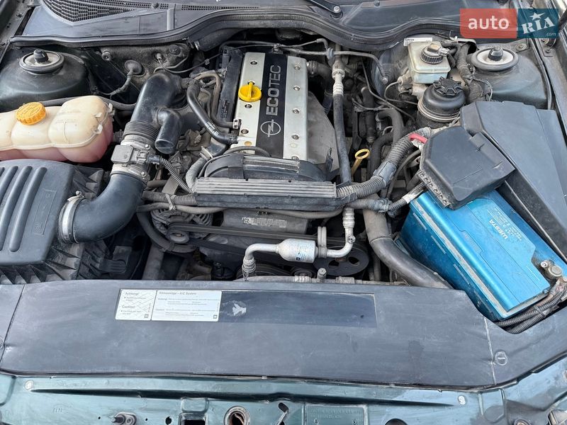 Седан Opel Omega 2003 в Києві