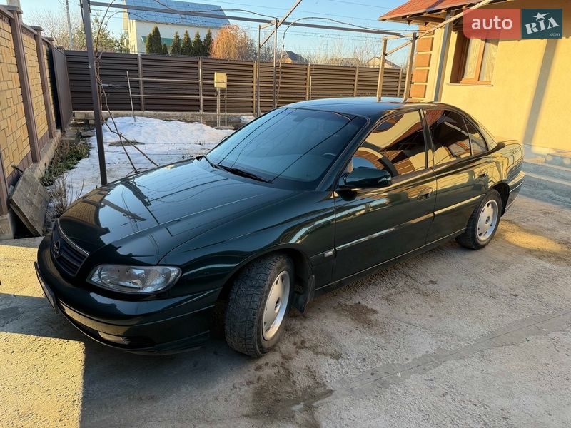 Седан Opel Omega 2003 в Києві