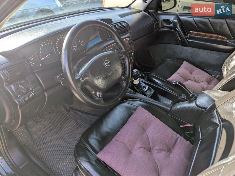 Универсал Opel Omega 1997 в Днепре