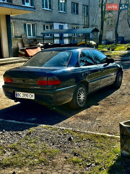 Седан Opel Omega 1996 в Львові