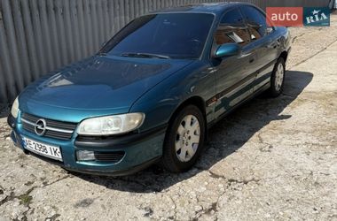 Седан Opel Omega 1997 в Днепре