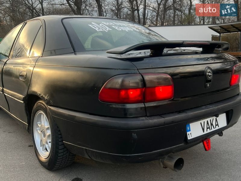 Седан Opel Omega 1997 в Києві