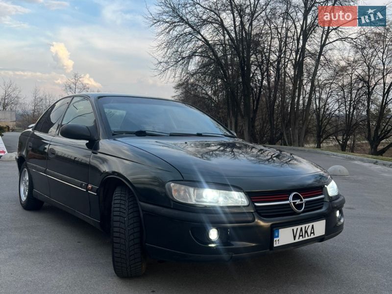 Седан Opel Omega 1997 в Києві