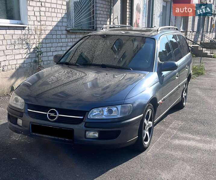 Opel Omega 1996