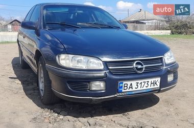 Седан Opel Omega 1995 в Ананьеве