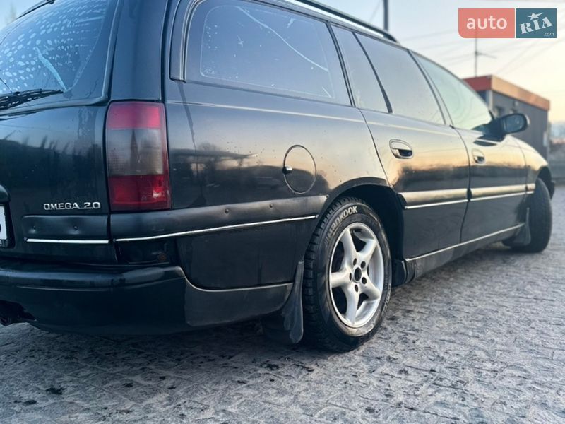 Универсал Opel Omega 1996 в Коростышеве фото 7 Универсал Opel Omega 1996 в Коростышеве