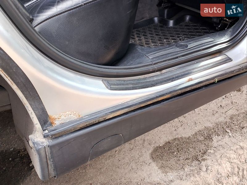 Седан Opel Omega 1997 в Корсуне-Шевченковском