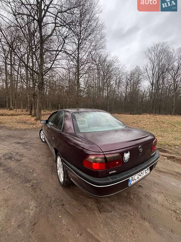Седан Opel Omega 1994 в Костополе