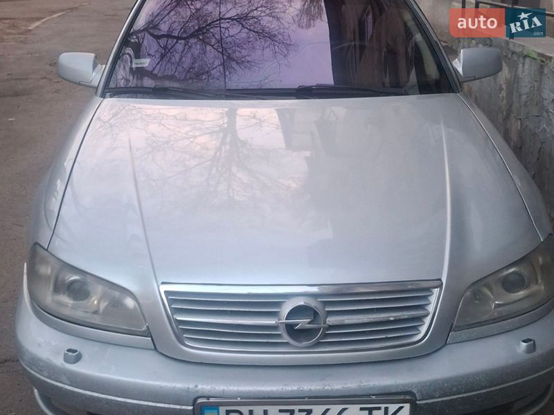 Opel Omega 2001