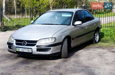 Седан Opel Omega 1995 в Млинове