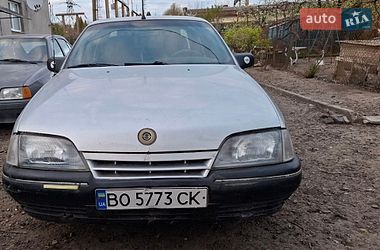 Седан Opel Omega 1988 в Козове