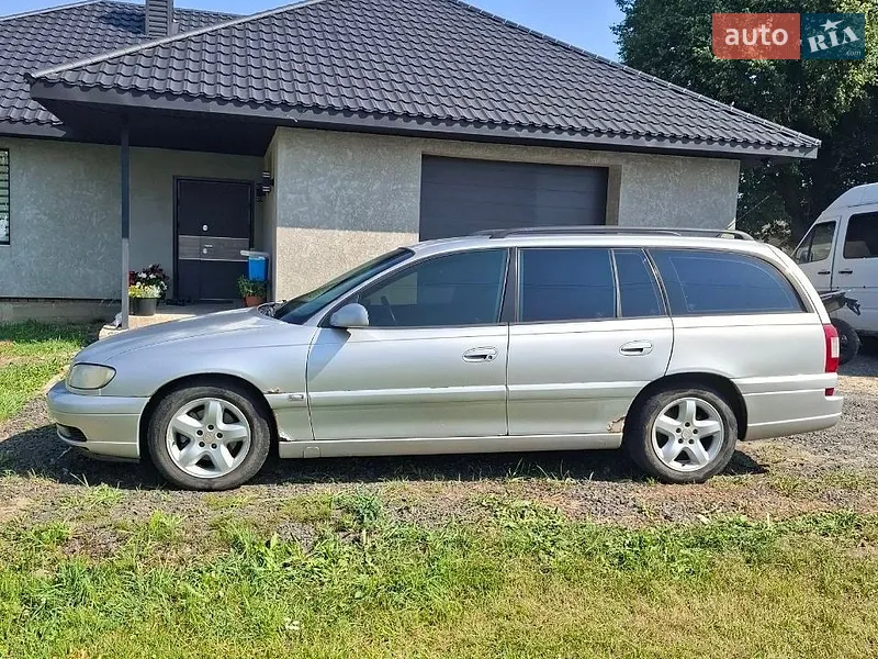 Opel Omega