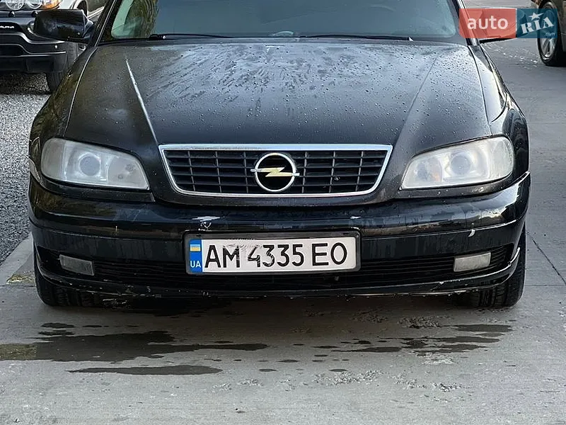 Opel Omega 2002
