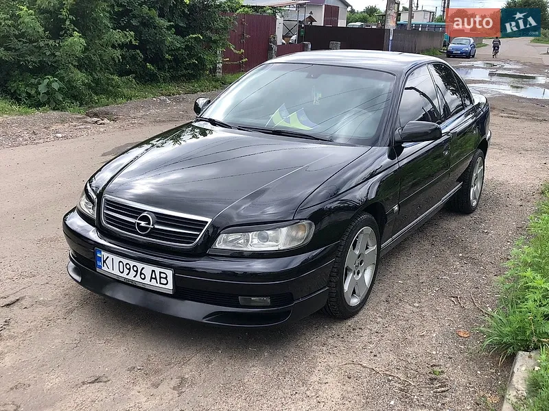 Opel Omega 2003