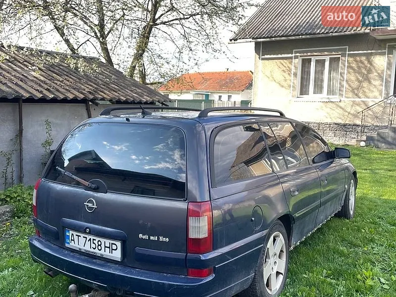 Opel Omega