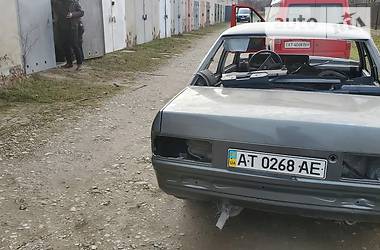 Седан Opel Rekord 1986 в Ивано-Франковске