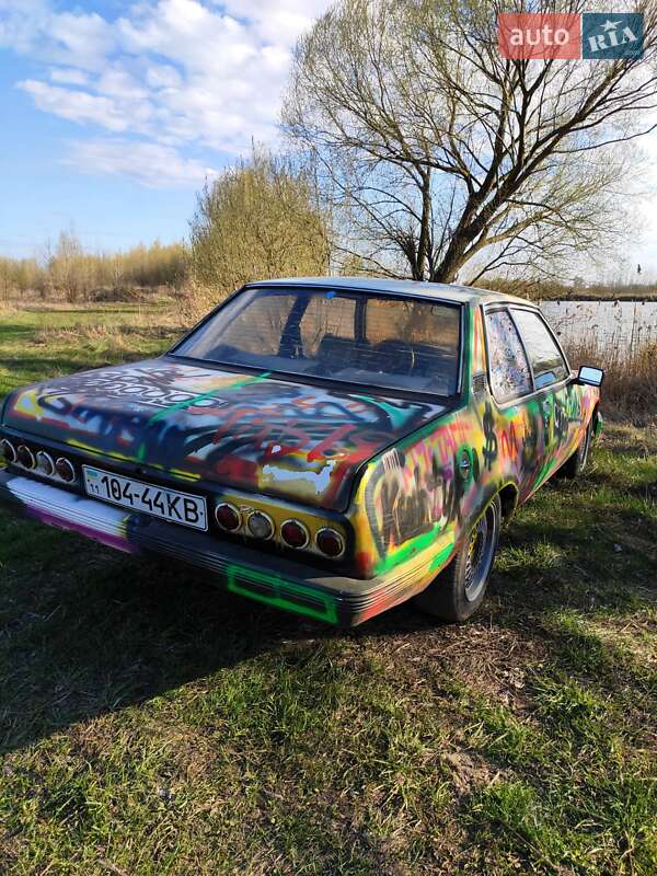 Седан Opel Rekord 1977 в Києві