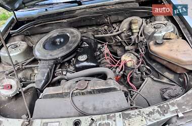 Седан Opel Rekord 1985 в Харкові