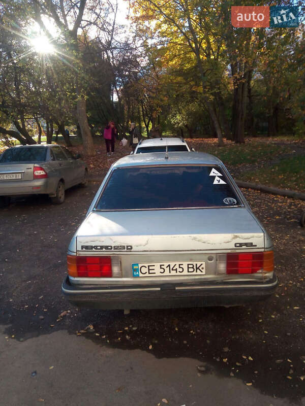 Седан Opel Rekord 1986 в Черновцах фото 6 Седан Opel Rekord 1986 в Черновцах