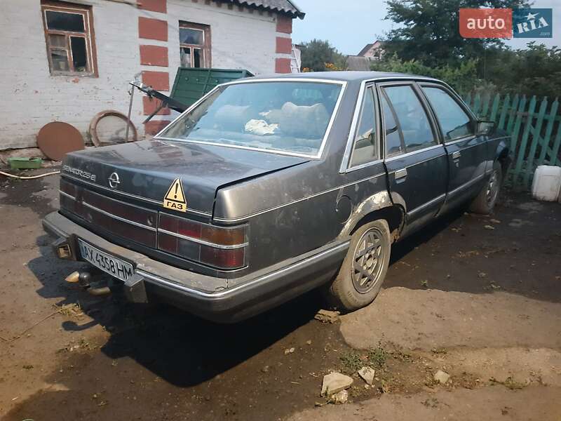 Opel Senator 1984