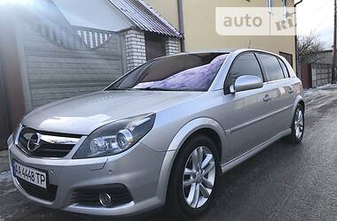 Універсал Opel Signum 2005 в 