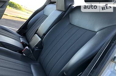 Універсал Opel Signum 2009 в 
