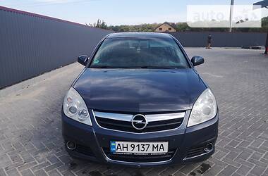 Универсал Opel Signum 2005 в Покровске