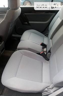 Хэтчбек Opel Signum 2003 в 