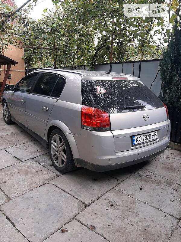 Opel Signum 1.9