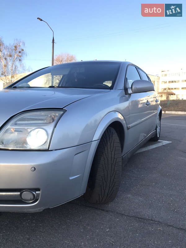 Хетчбек Opel Signum 2004 в Коростишеві