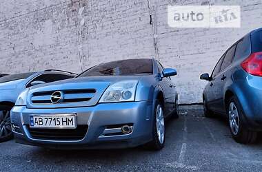 Хэтчбек Opel Signum 2003 в Киеве