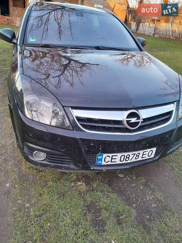 Хэтчбек Opel Signum 2007 в Черновцах