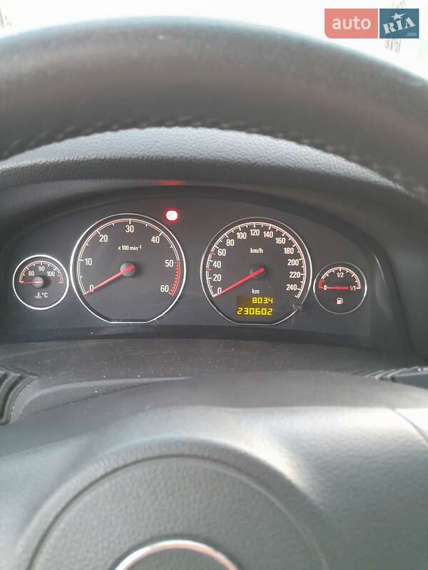 Хэтчбек Opel Signum 2007 в Черновцах