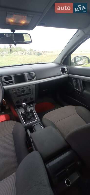 Хэтчбек Opel Signum 2004 в Николаеве