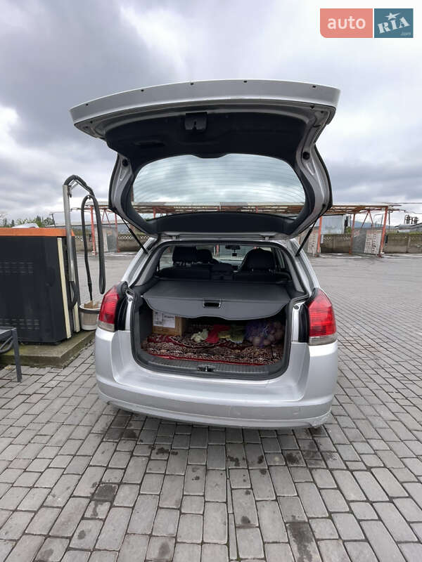 Хетчбек Opel Signum 2005 в Мукачевому