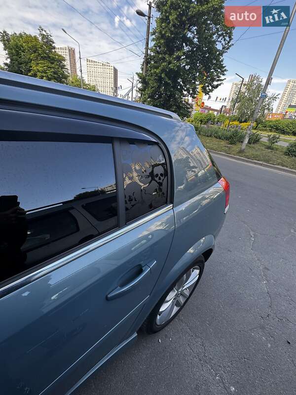 Хетчбек Opel Signum 2006 в Києві