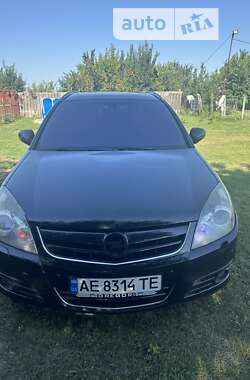 Хэтчбек Opel Signum 2005 в Синельниково