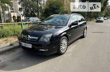 Хэтчбек Opel Signum 2005 в Киеве