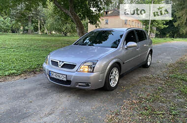 Хетчбек Opel Signum 2003 в Дубні