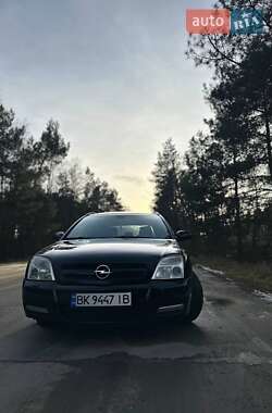 Хетчбек Opel Signum 2003 в Славуті