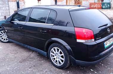 Хетчбек Opel Signum 2003 в Запоріжжі