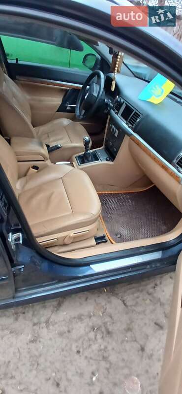 Хэтчбек Opel Signum 2006 в Саврани