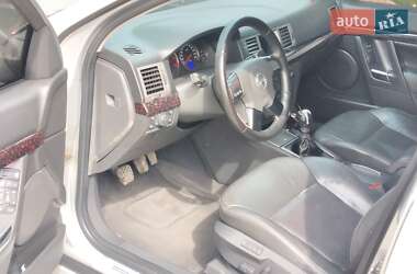 Хэтчбек Opel Signum 2003 в Луцке