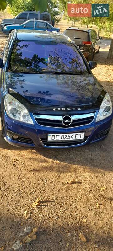 Хэтчбек Opel Signum 2005 в Николаеве