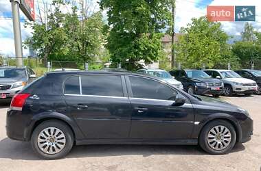 Хэтчбек Opel Signum 2006 в 