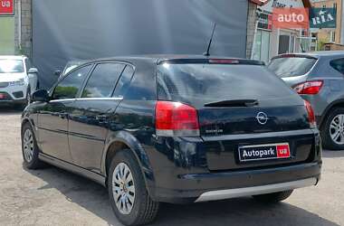 Хэтчбек Opel Signum 2006 в 