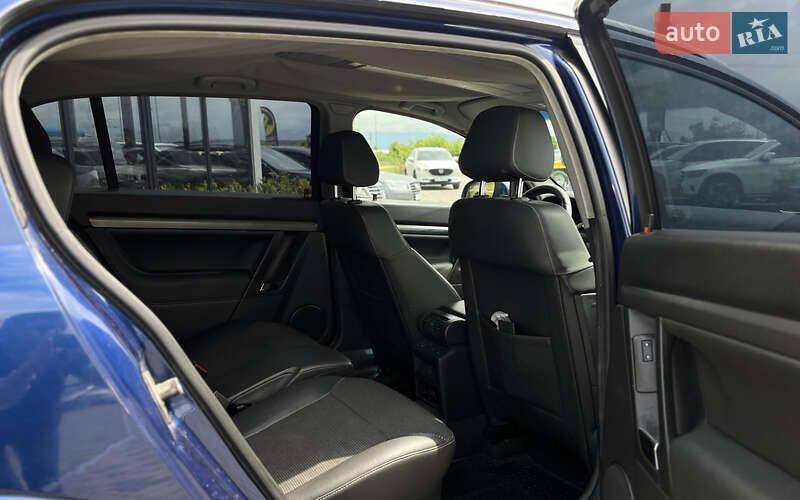 Хетчбек Opel Signum 2007 в Мукачевому