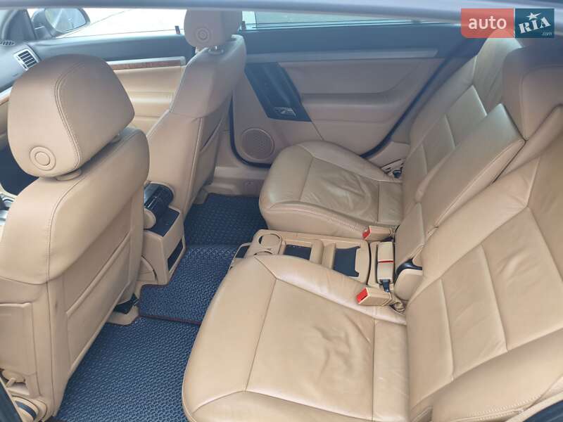 Хэтчбек Opel Signum 2007 в Киеве
