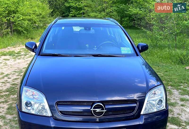 Хэтчбек Opel Signum 2003 в Запорожье