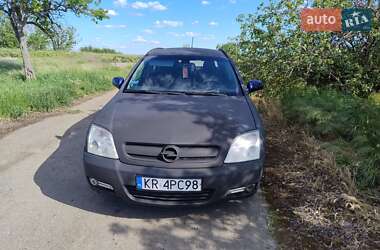 Хэтчбек Opel Signum 2004 в Покровском